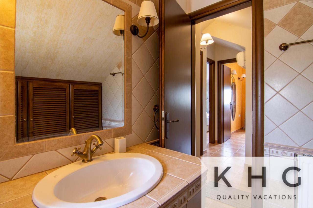 Villa Harmony In Lourdata Livathos  Екстер'єр фото